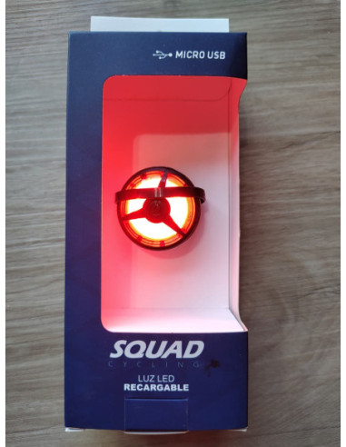 LUZ TRASERA SQUAD SQU106