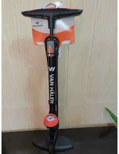 INFLADOR DE PIE CON MANÓMETRO